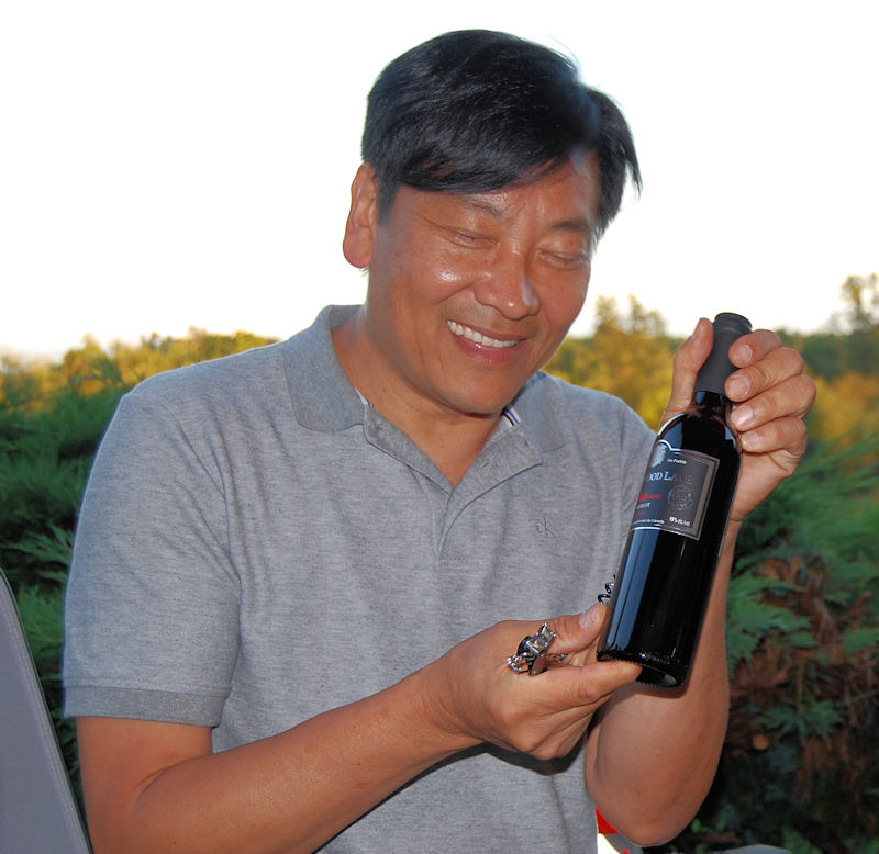The winemaker Carlos  photo by Robert A Bell