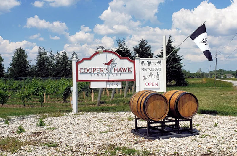 Cooper's Hawk Vineyards 