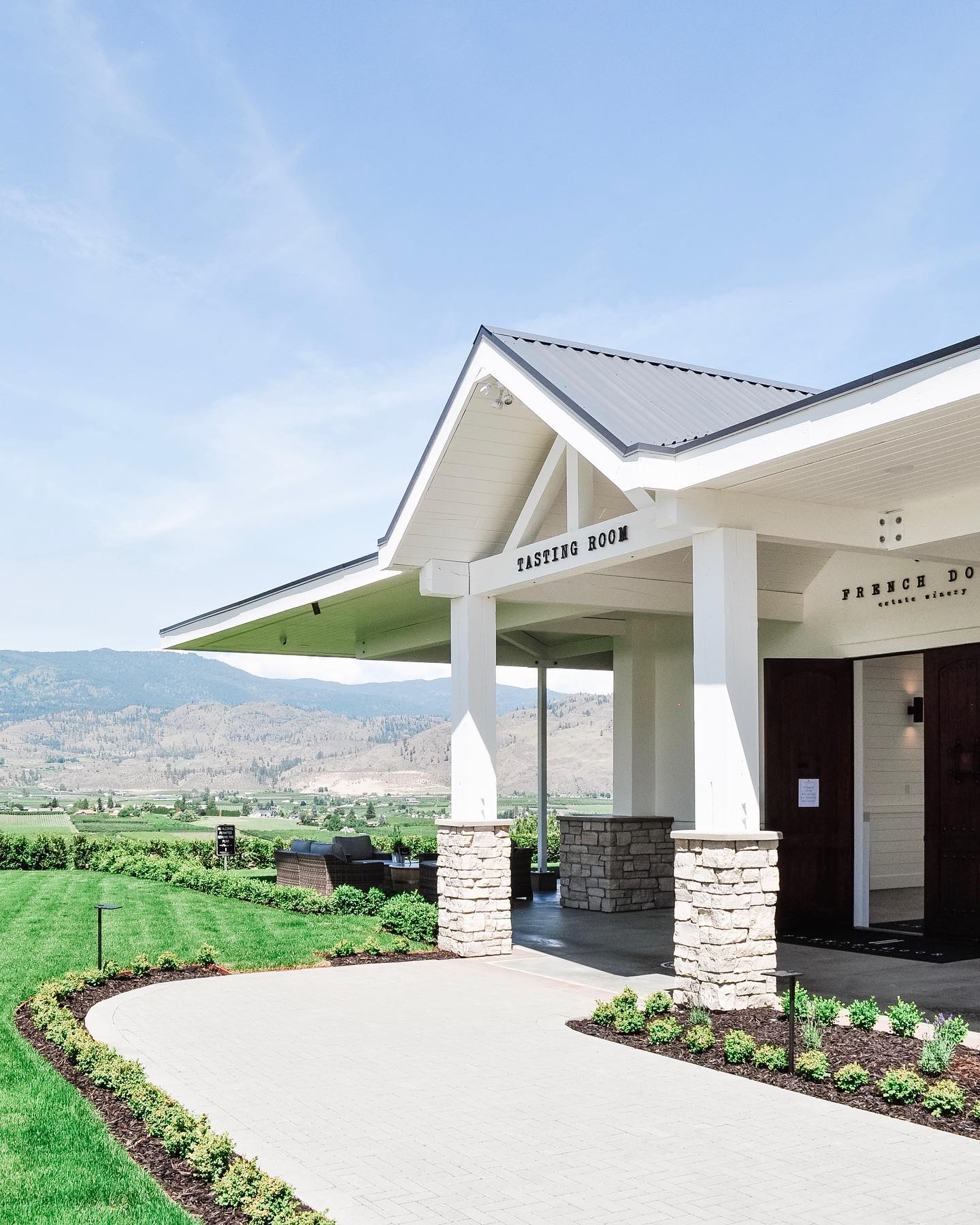 French Door WInery Tasting Room